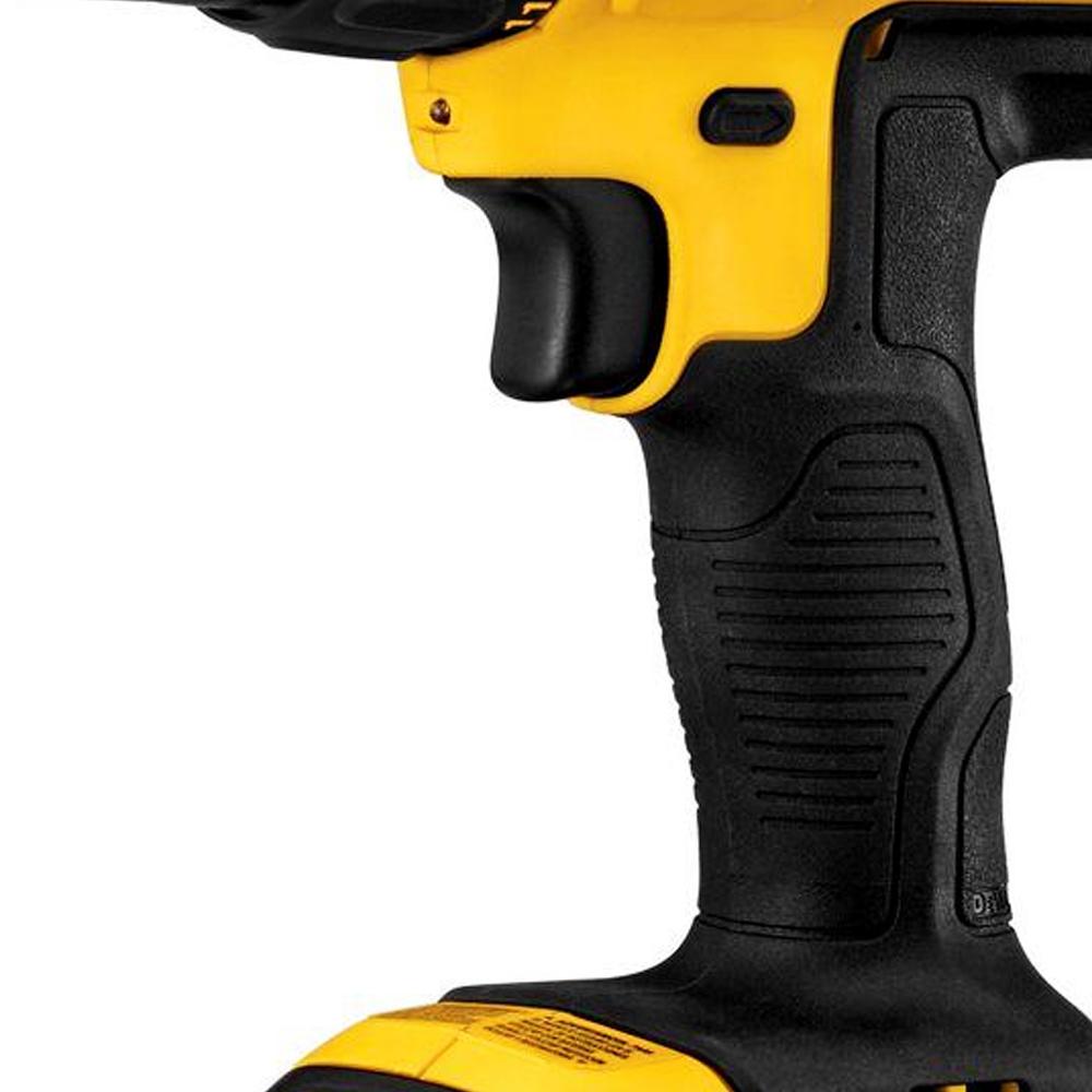 DeWALT DCK240C2 20V Compact Drill Driver/Impact Driver Combo Kit